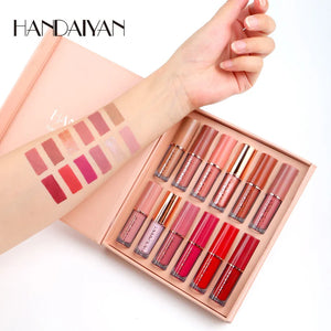 Kit con 12 Labiales Mate – Larga Duración y Resistente al Agua