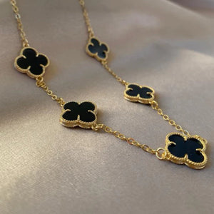 Collar de Trébol Negro
