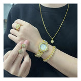 Kit Exclusivo 7 en 1 – Smartwatch A58 Plus + Accesorios y Joyas en un único kit completo